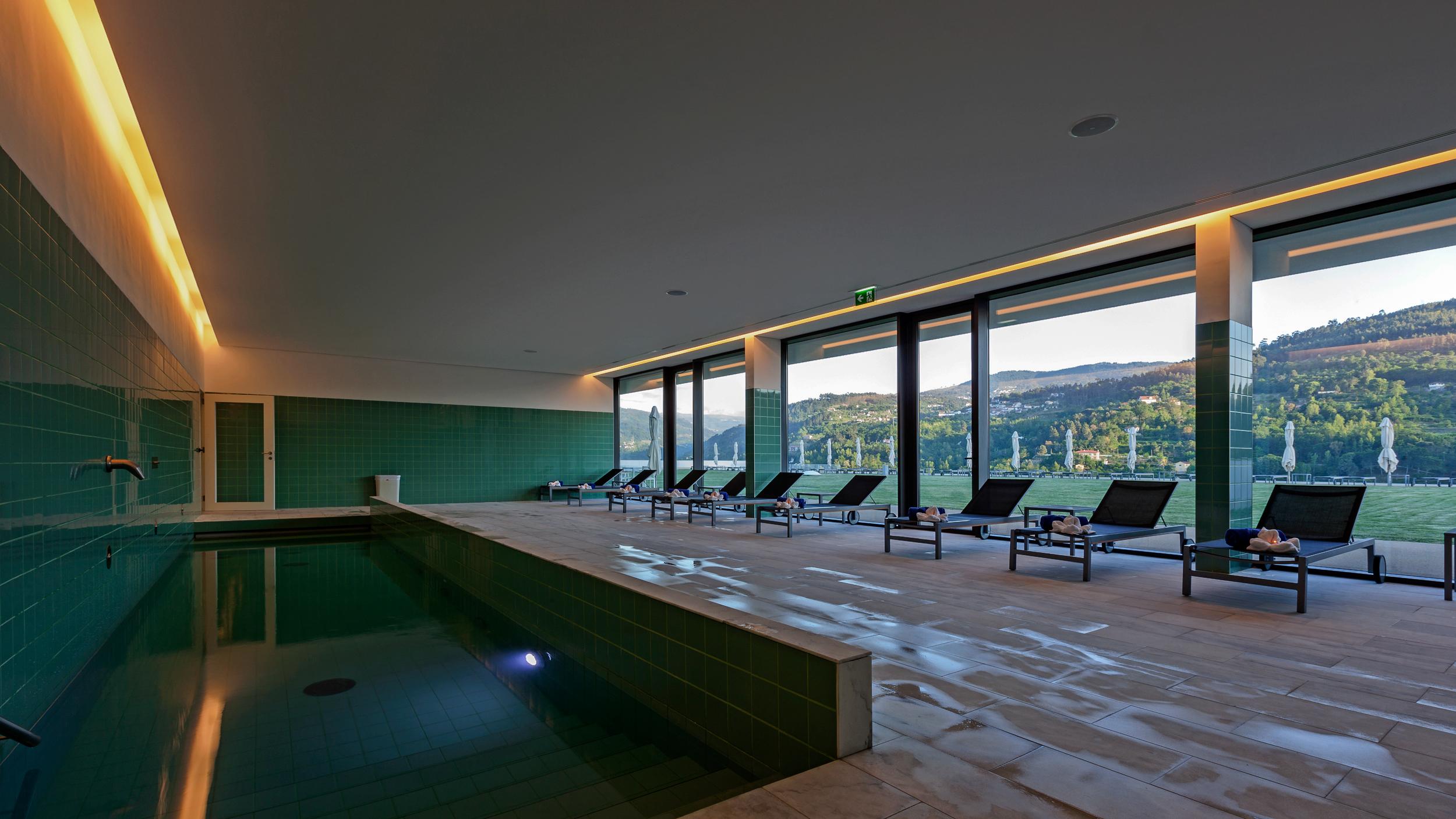 Douro Royal Valley Hotel & Spa Ribadouro Exterior photo The Spa at The Lodge at Loch Ness