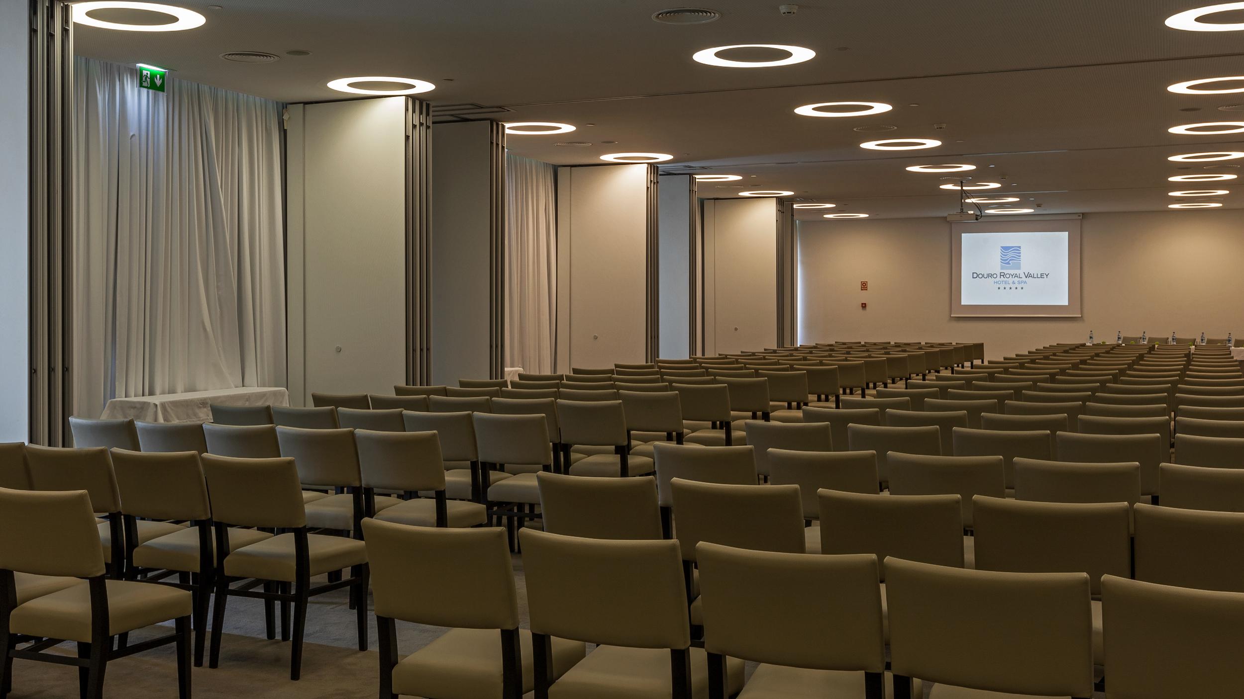 Douro Royal Valley Hotel & Spa Ribadouro Exterior photo The conference room of the European University Institute