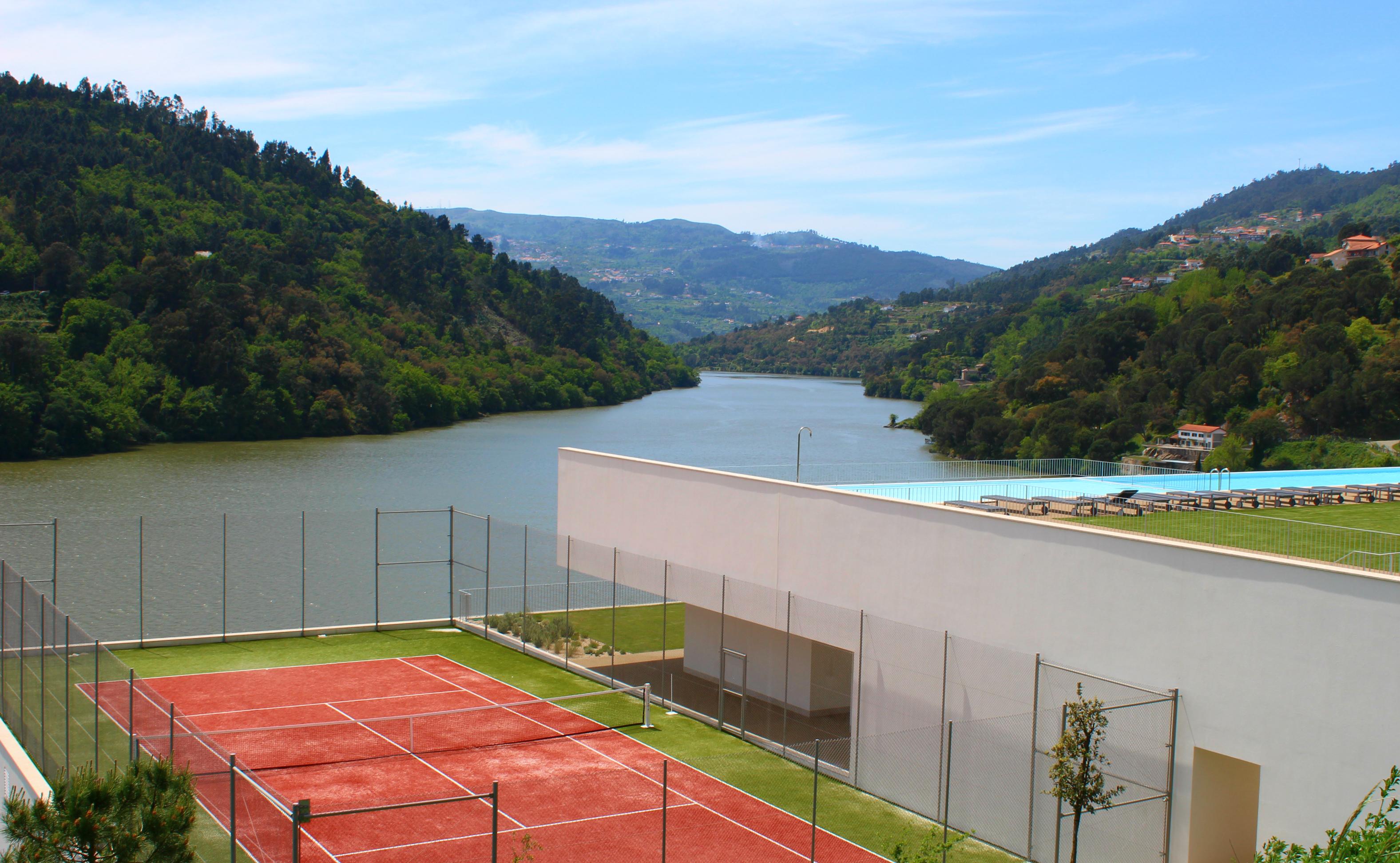 Douro Royal Valley Hotel & Spa Ribadouro Exterior photo The Rio Trancão